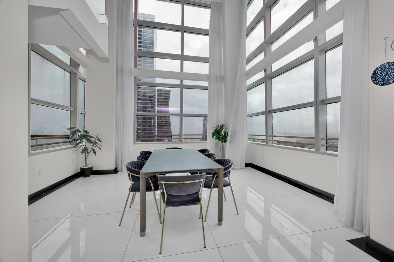 Luxury Penthouse for Lease in Brickell