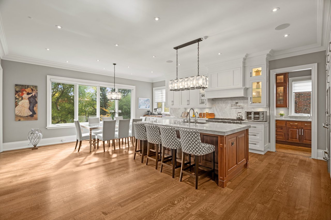  Unmatched Curb Appeal 