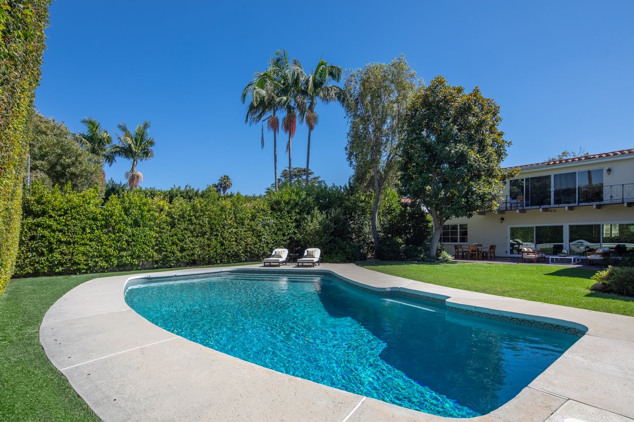 712 Walden Dr, Beverly Hills