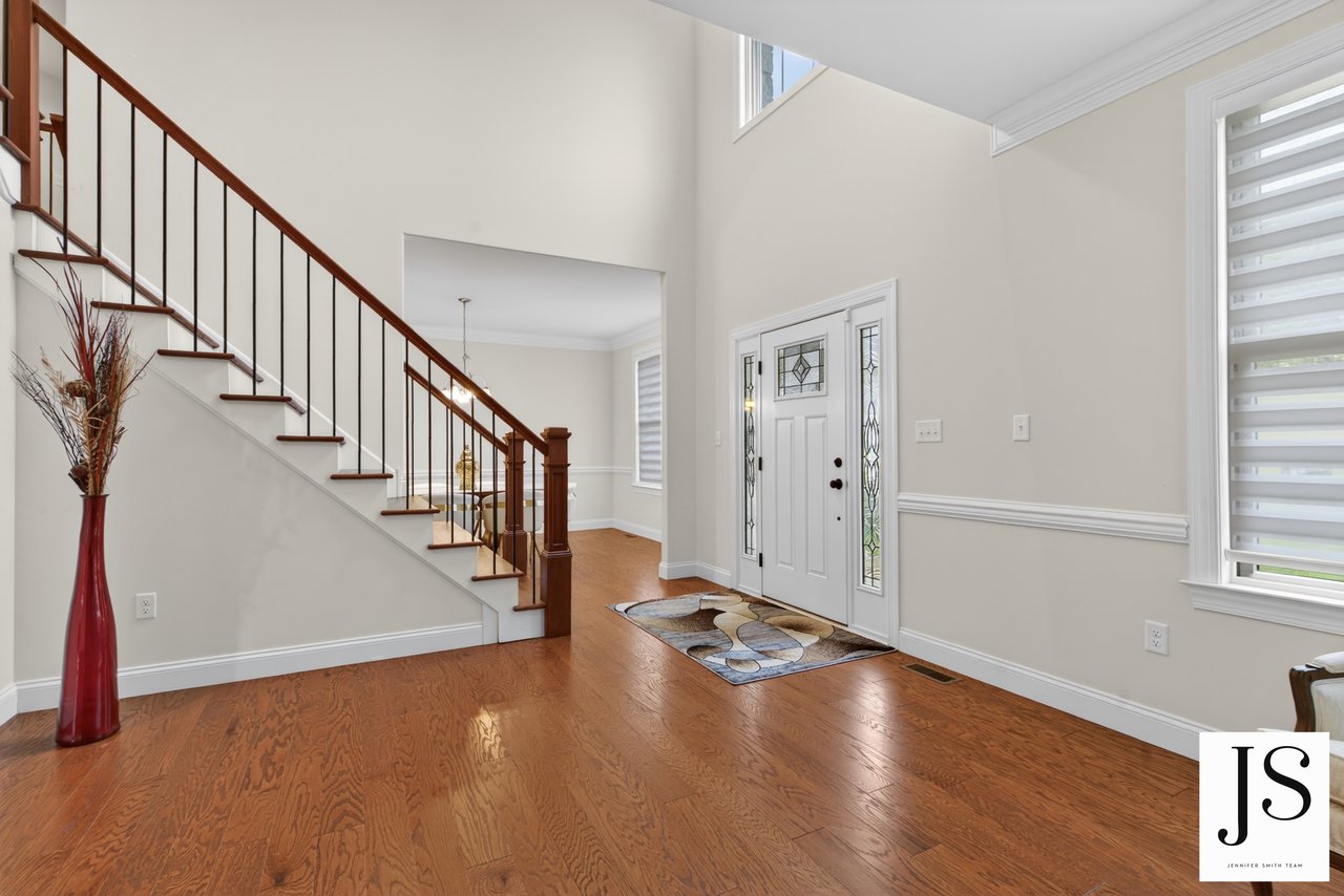 7 Overfield Ln, Glen Mills, PA 19342