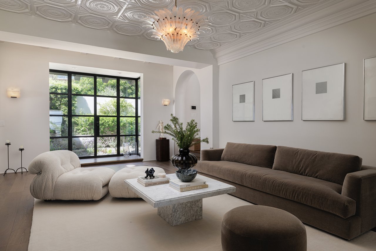 7100 La Presa Drive, hollywood hills