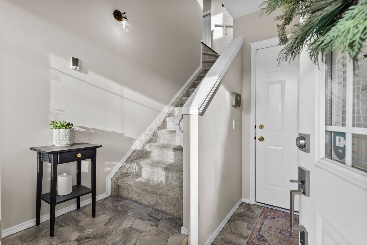 113 Edgeridge Terrace NW