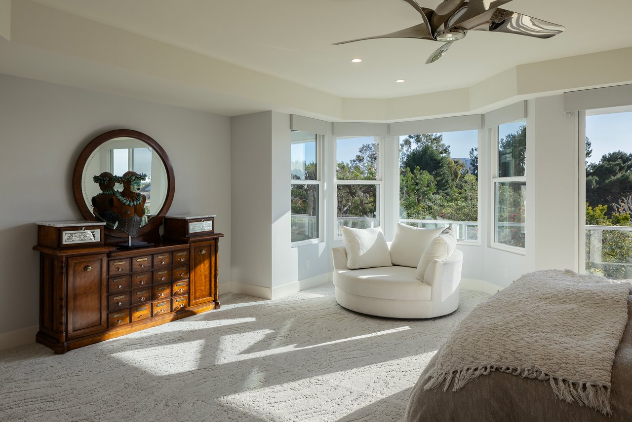 Furnished Lease in Newport Beach