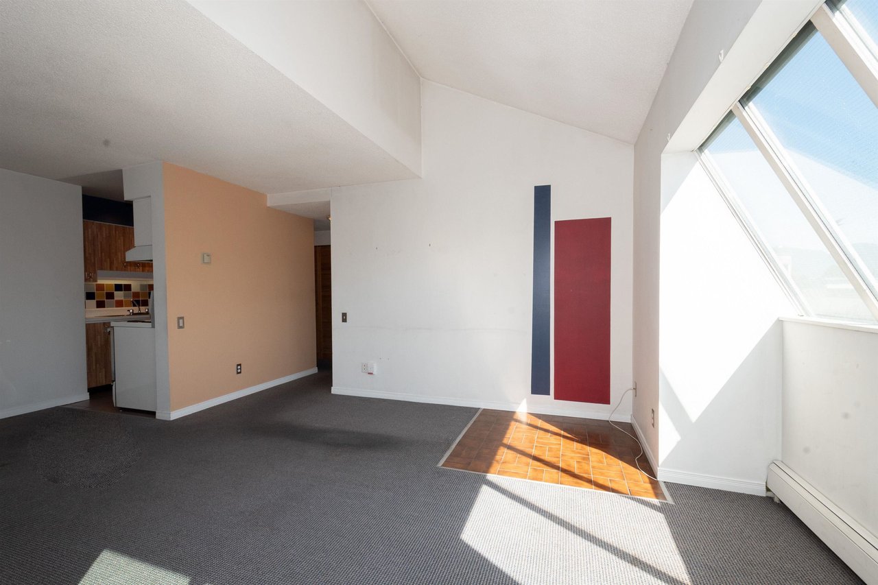 PH12-2125 York Ave