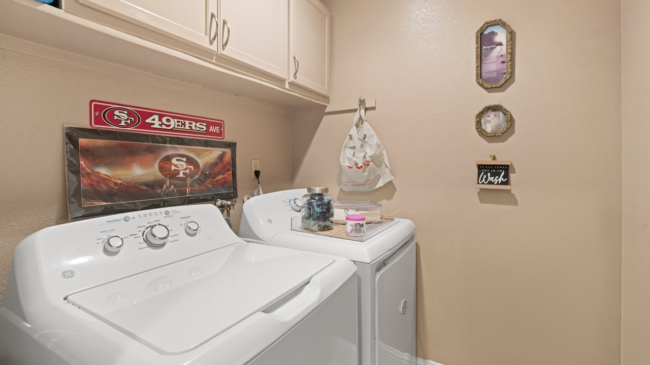 1628 Porter Way