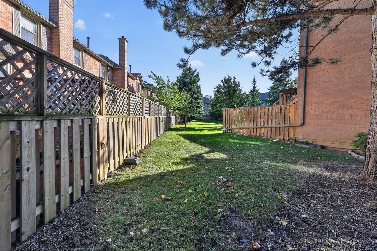 53-2915 Headon Forest Drive, Burlington,