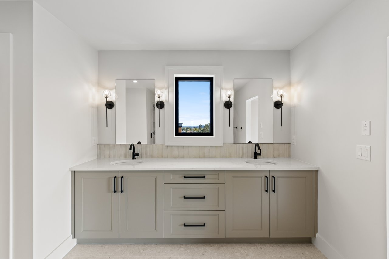 265 Rowmont Drive NW