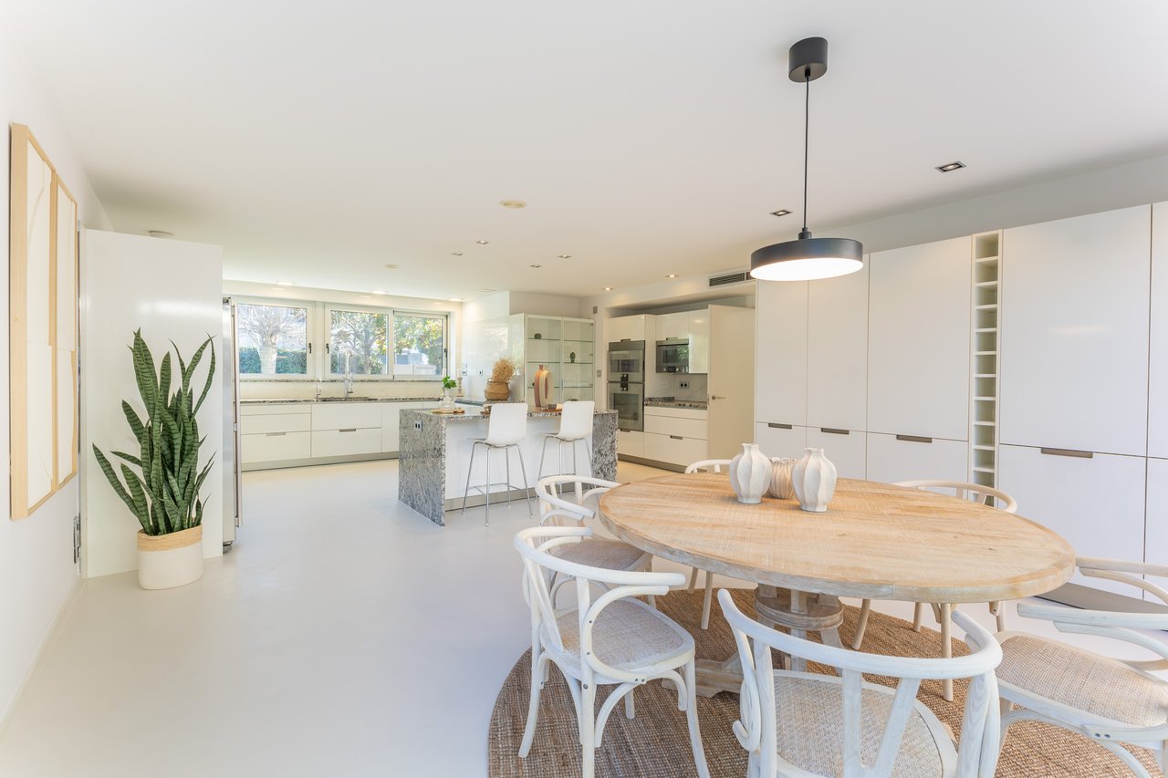 Exclusive house for sale in the centre of Sant Cugat 