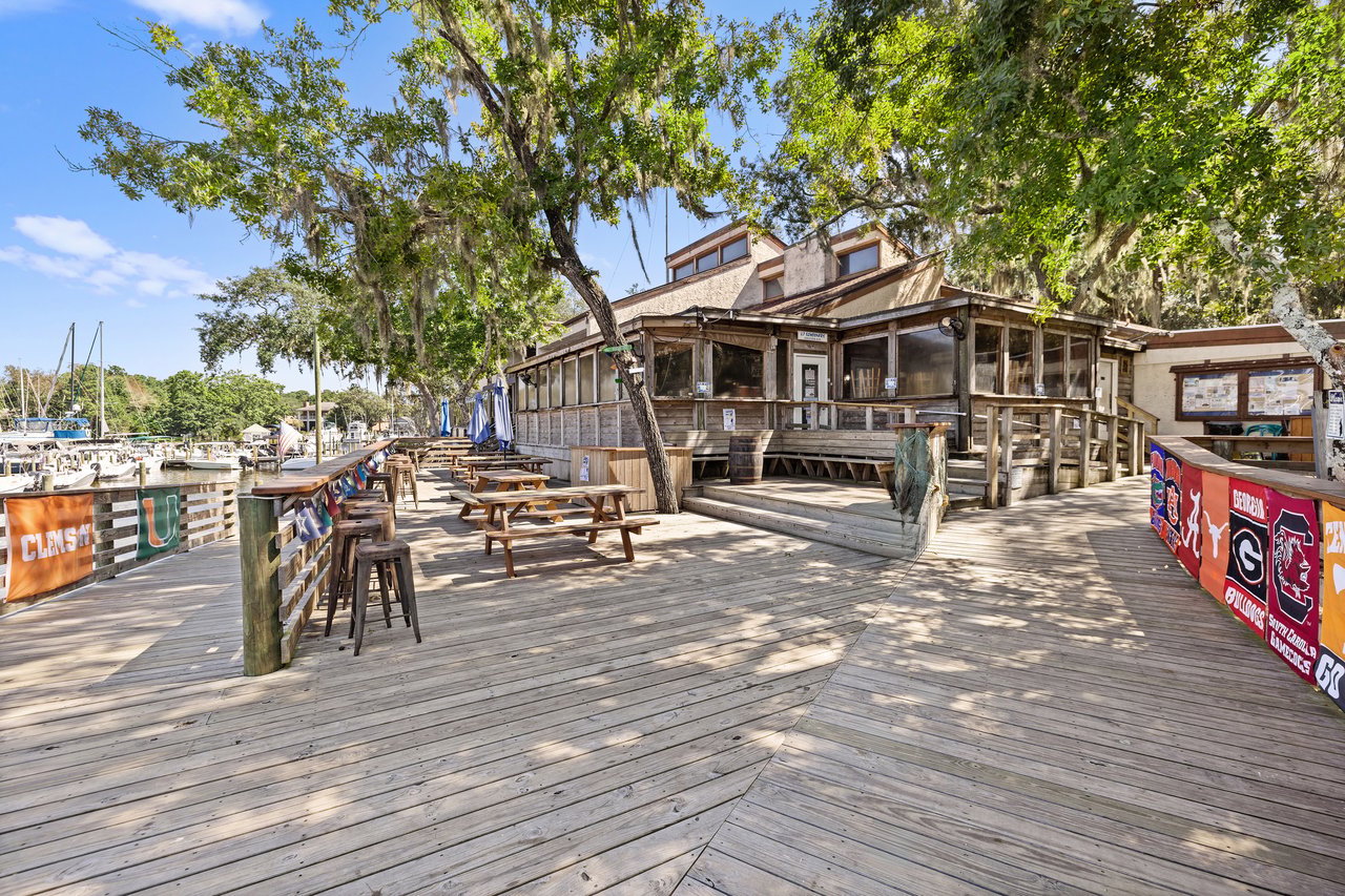 BLUEWATER BAY