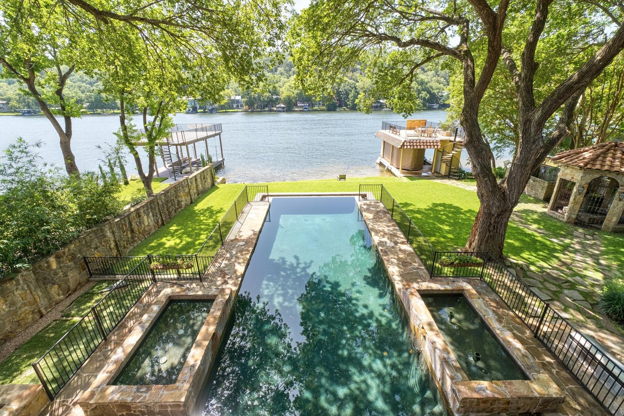 3111 Ski Shores Terrace