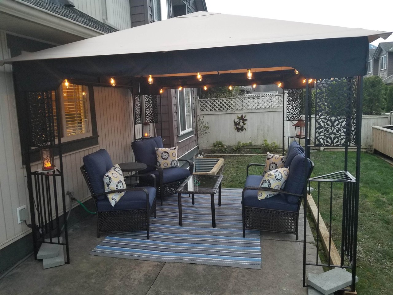 42-6450 Blackwood Ln