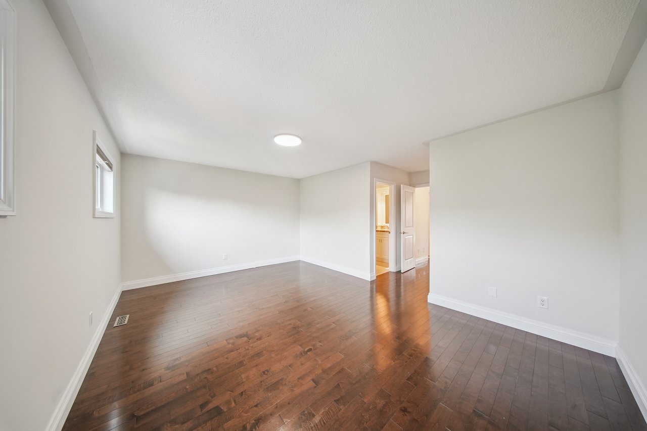 Executive Rental