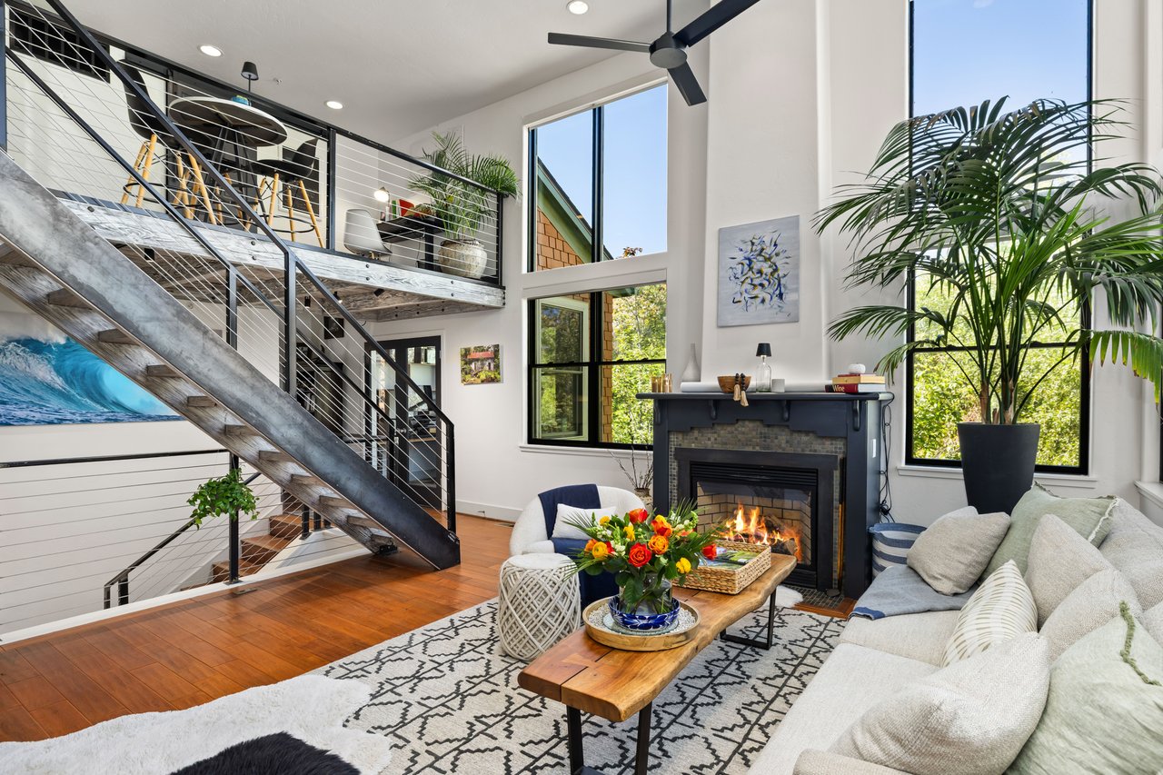 Fully Remodeled End Unit with Designer Luxury