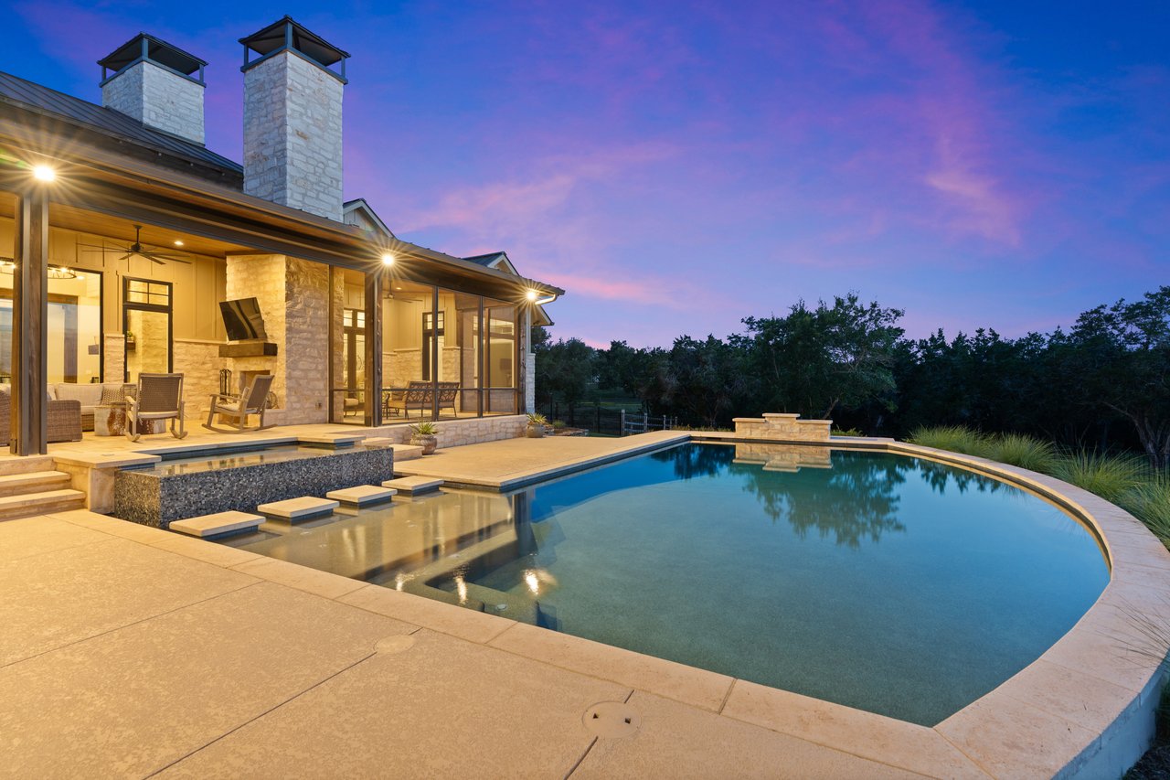 1457 Avenida High View