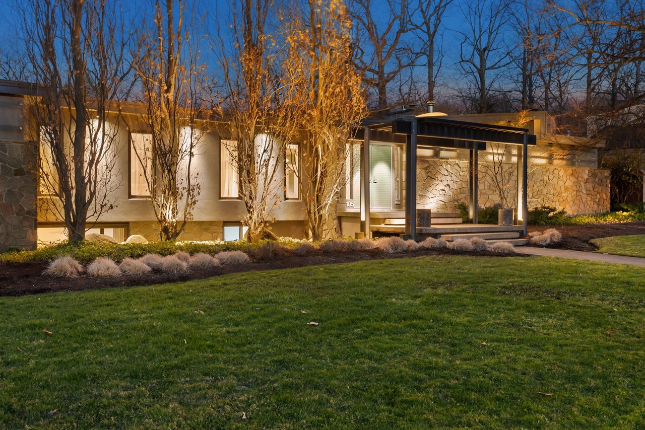 Inspiring MCM Residence