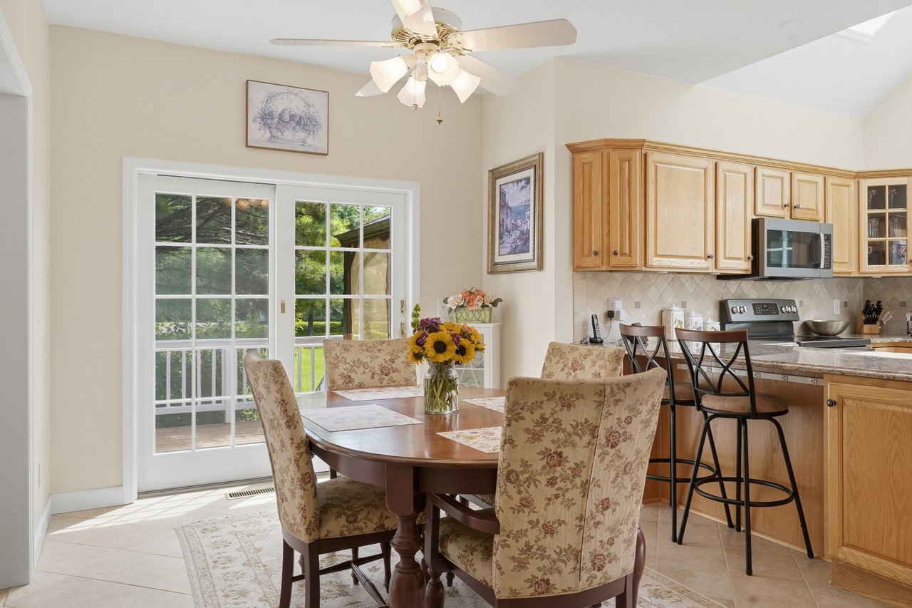 Picture-Perfect Country Living