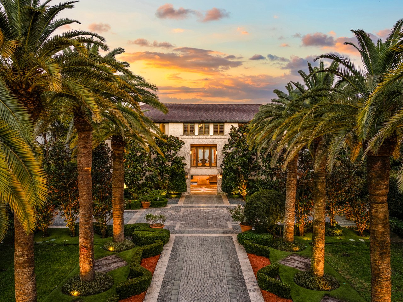 10 Tahiti Beach Island Road, Coral Gables