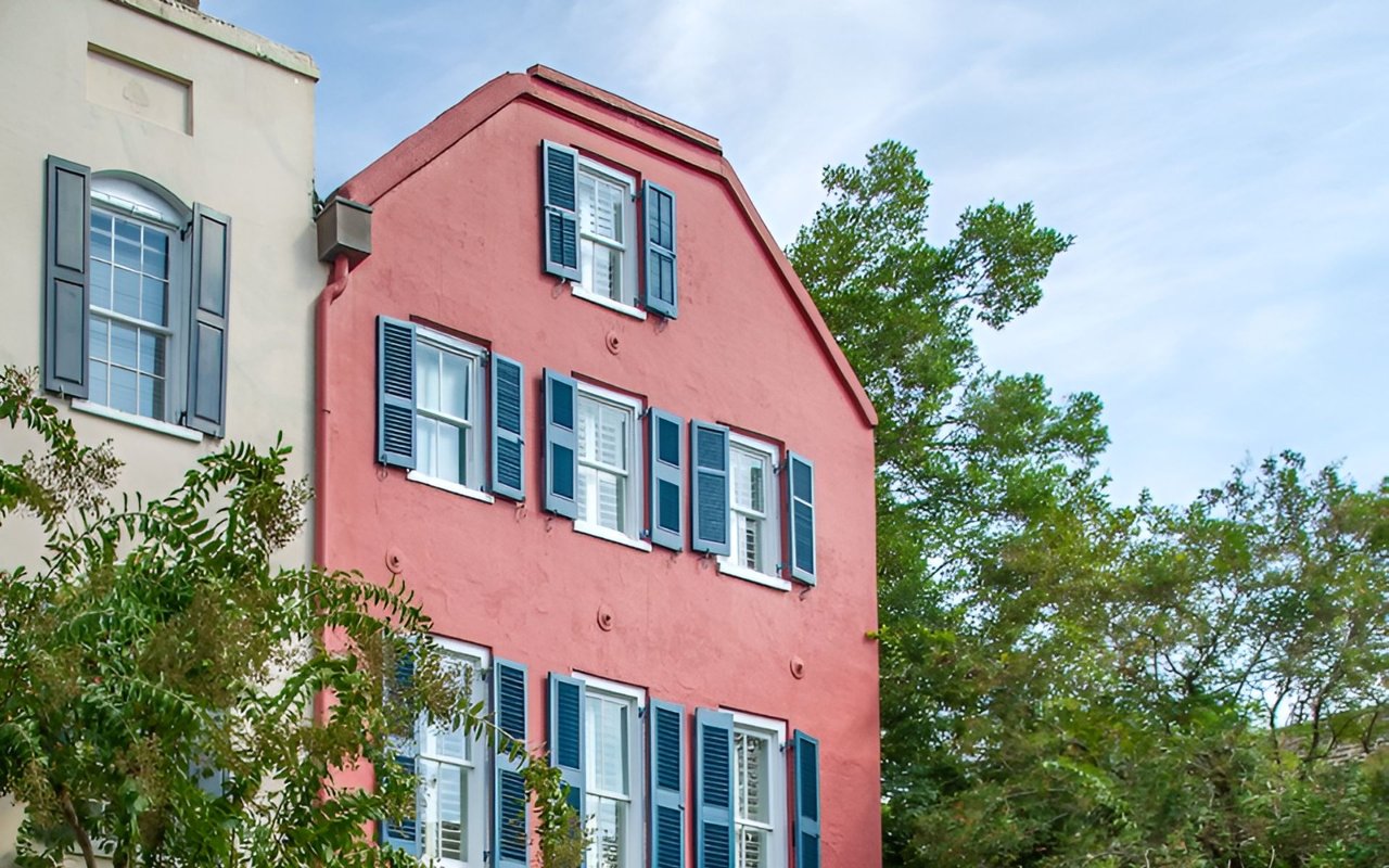 A Featured Listing – 32 Tradd Street