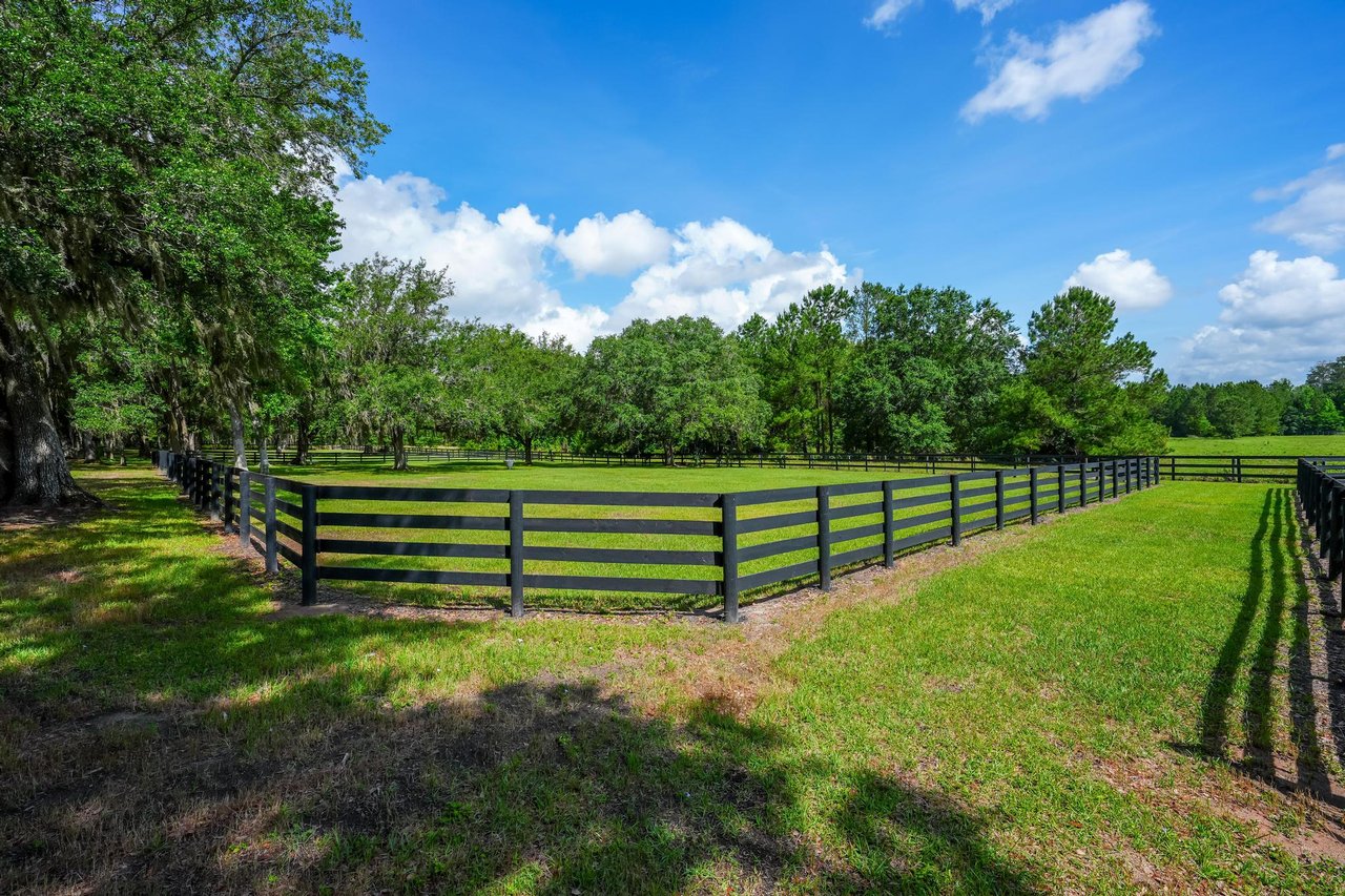 Gated 5.58-acre Farm