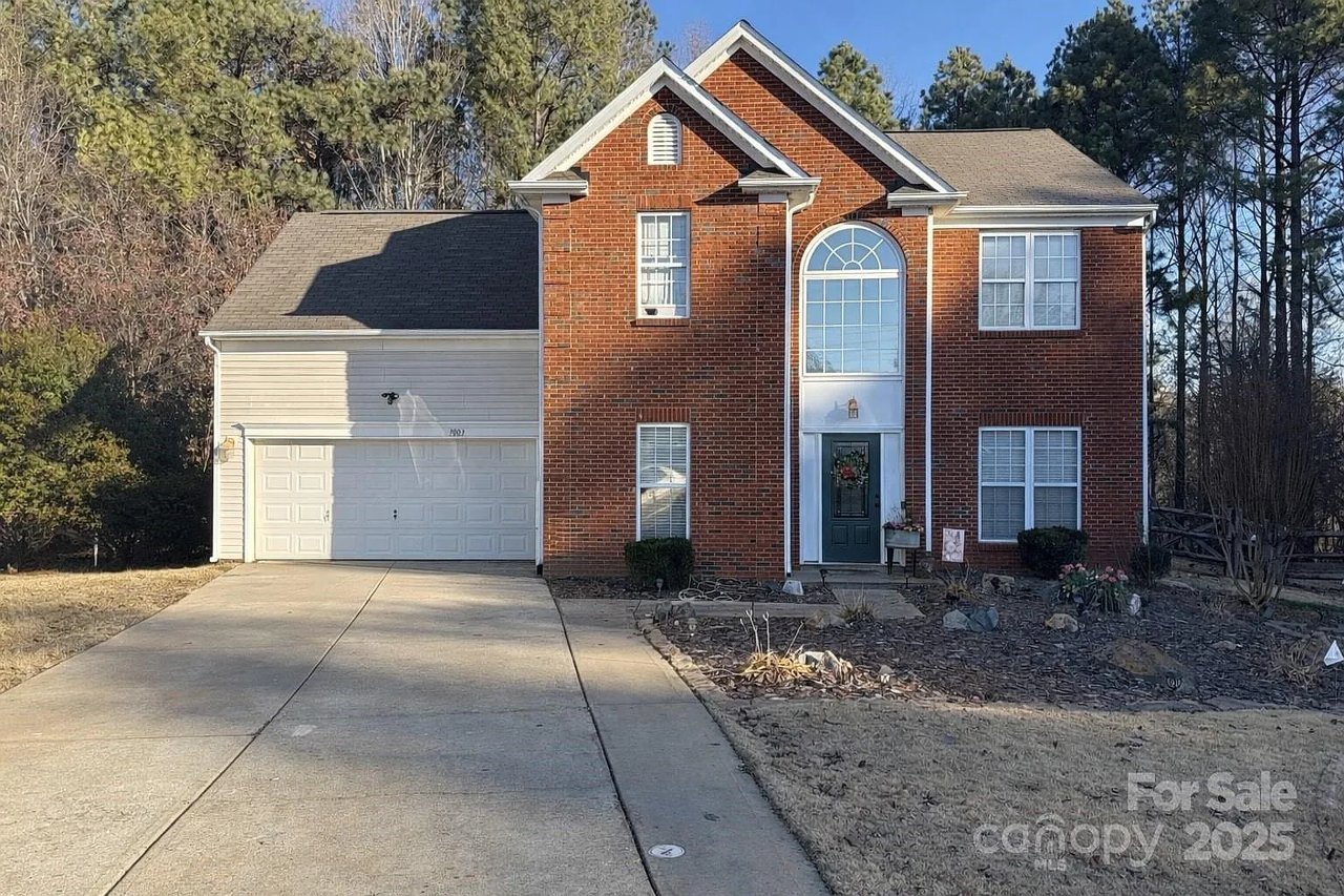 7003 Merrymount Ct