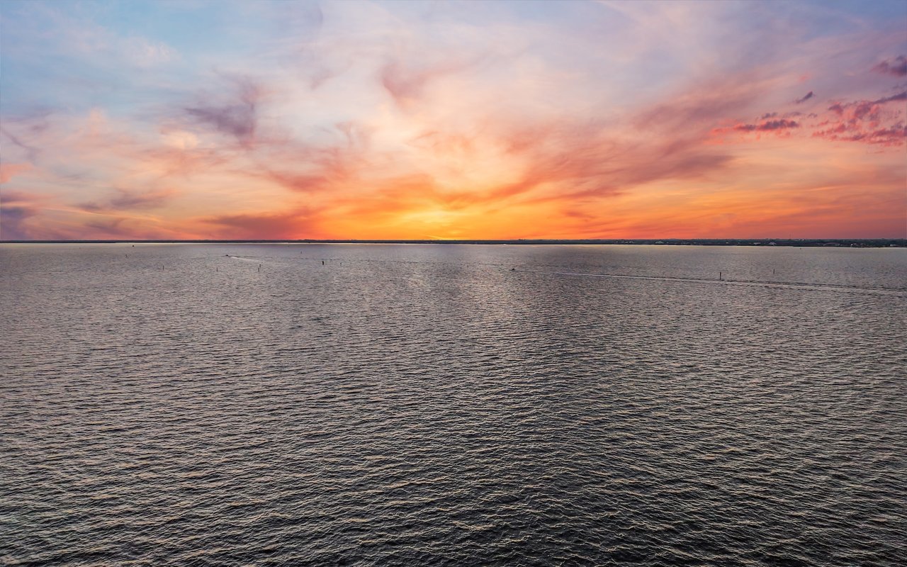 1925 Clifford St #1102