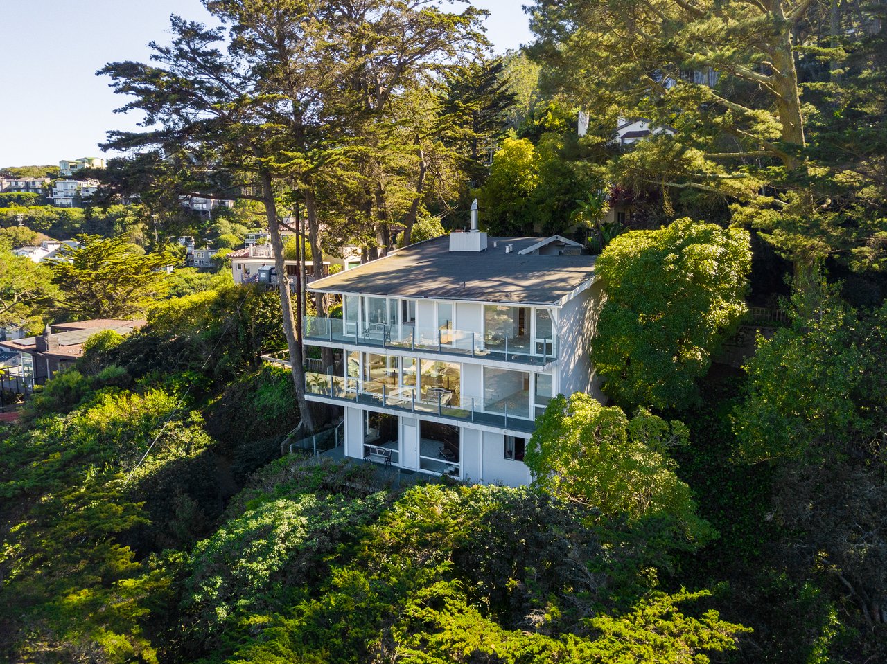 109 Marion Ave