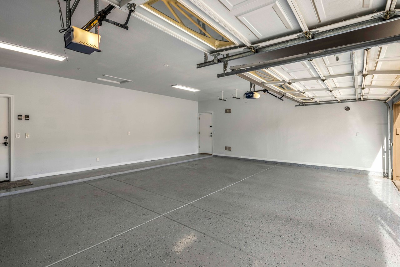 10912 E Butherus Drive