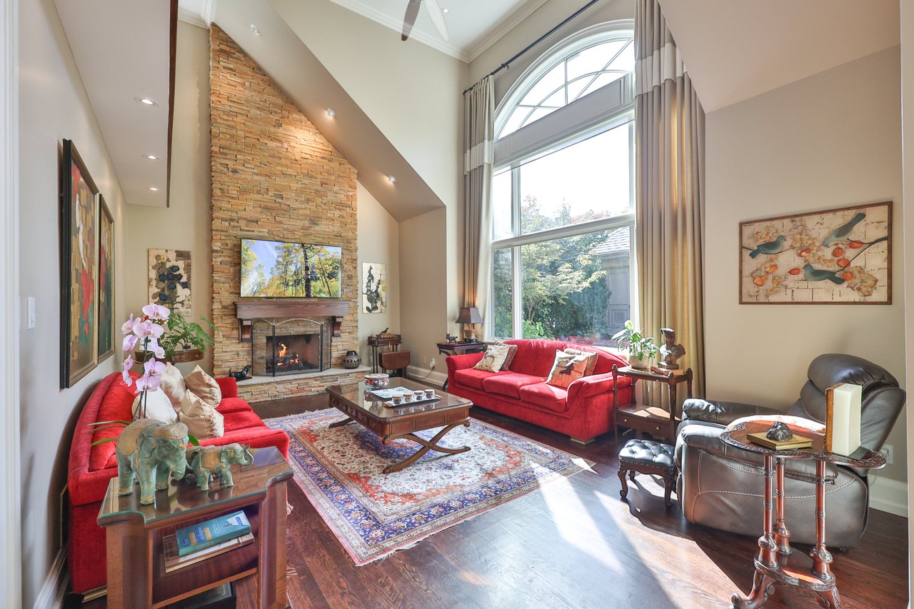 342 Pomona Avenue, Burlington