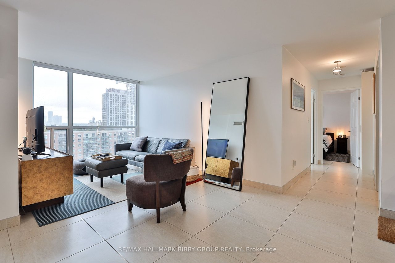 ST. LAWRENCE MARKET LUXURY FEATURE