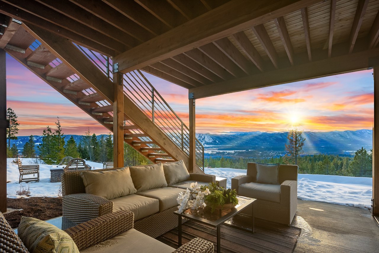 2241 Forest Ridge Drive