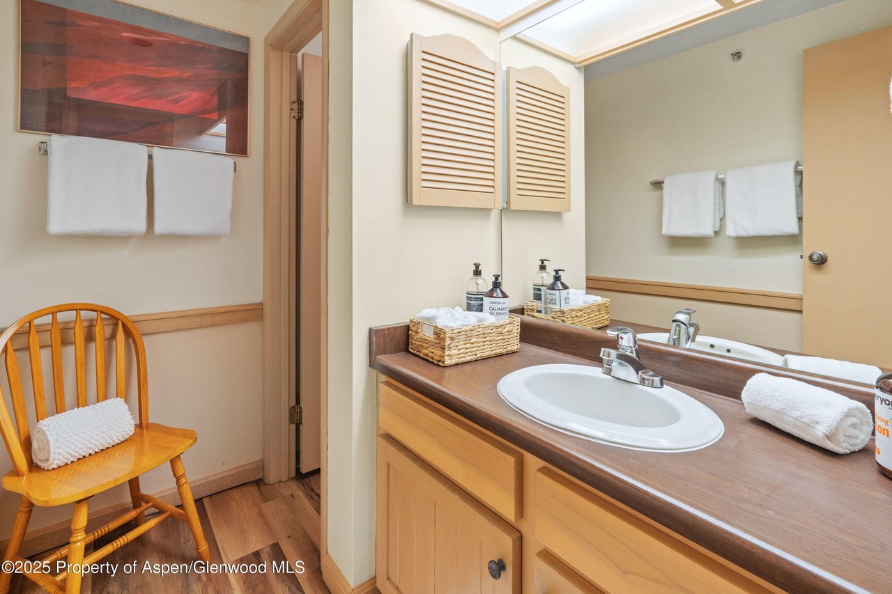 55 Upper Woodbridge Rd, #H-5