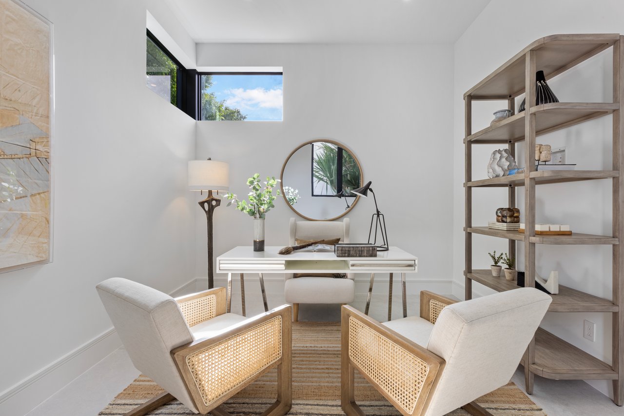 Murray Rd in Soso With Beautiful Water & Island Views