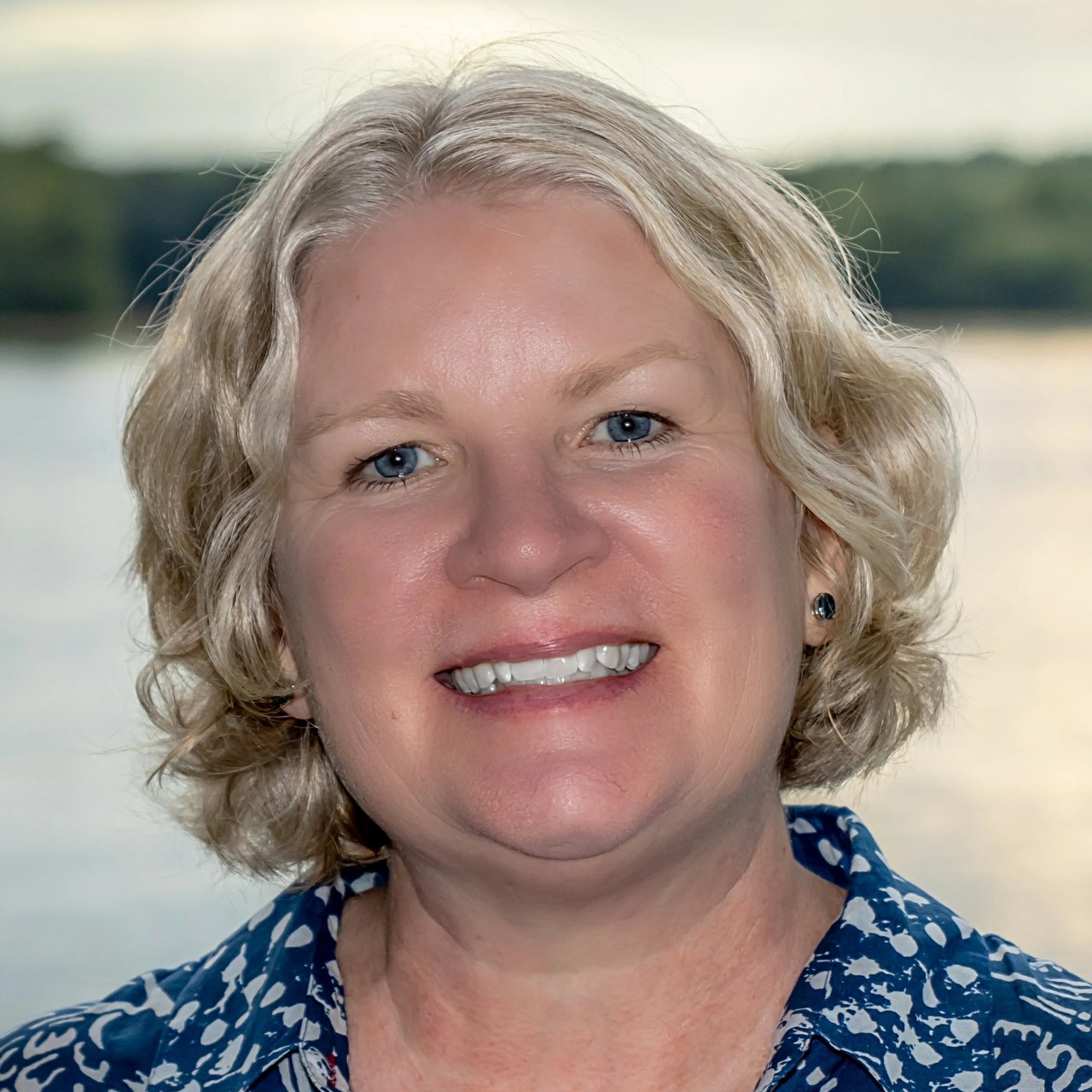 Carrie Martin Portland, ME Real Estate Agent Headshot