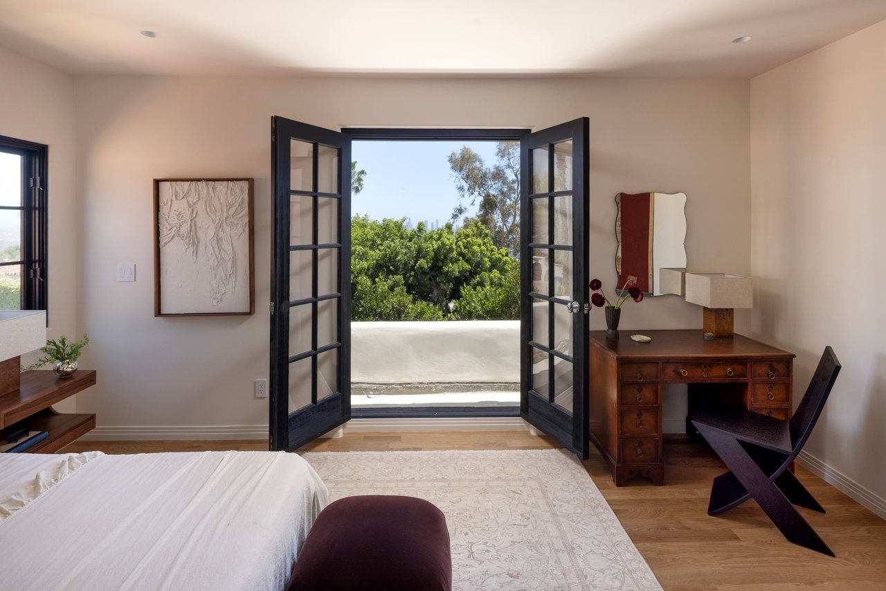 2720 Glendower Ave, Los Feliz