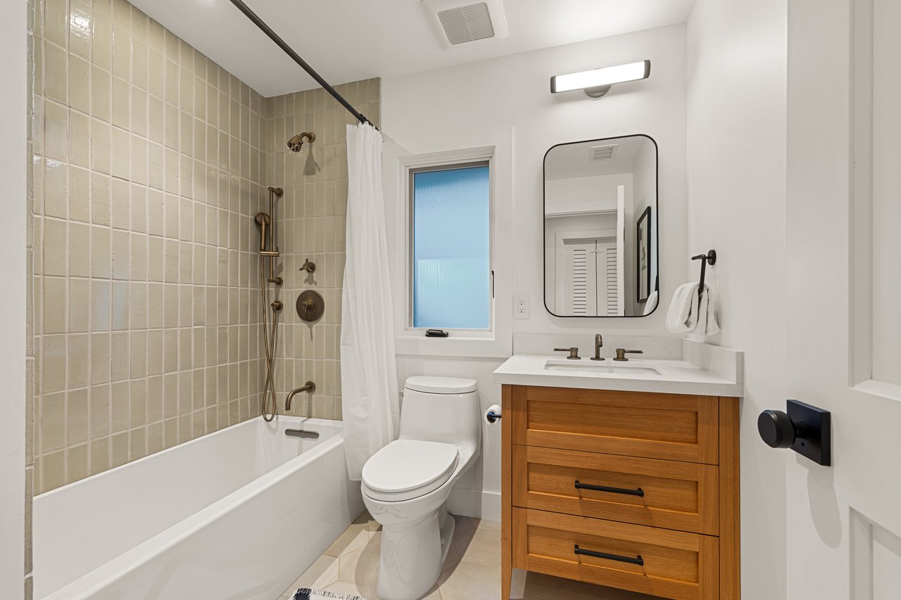 Stylish and Renovated Belvedere Beauty