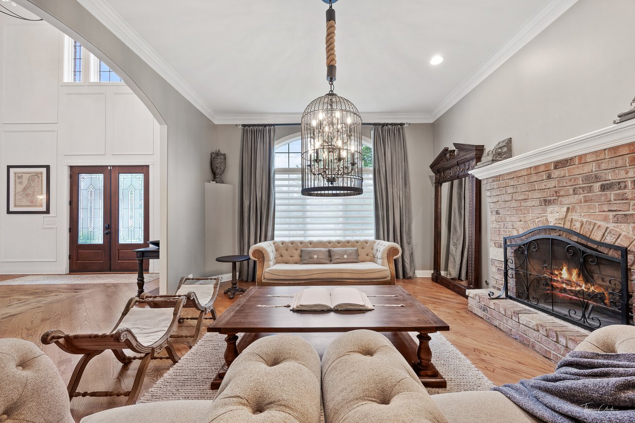 4103 Douglas Road