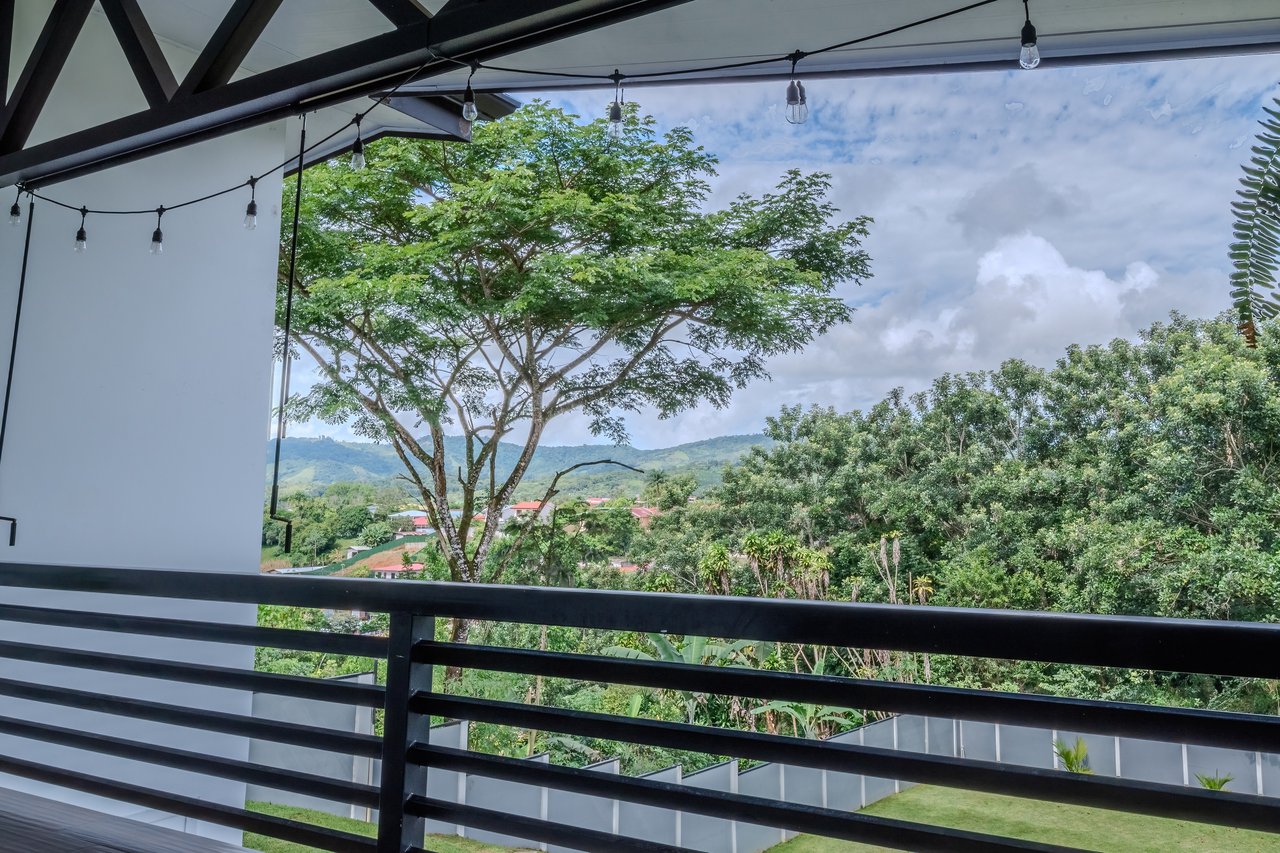 Mordern Home in Pérez Zeledón | 3 bedroom, 2 bathroom 