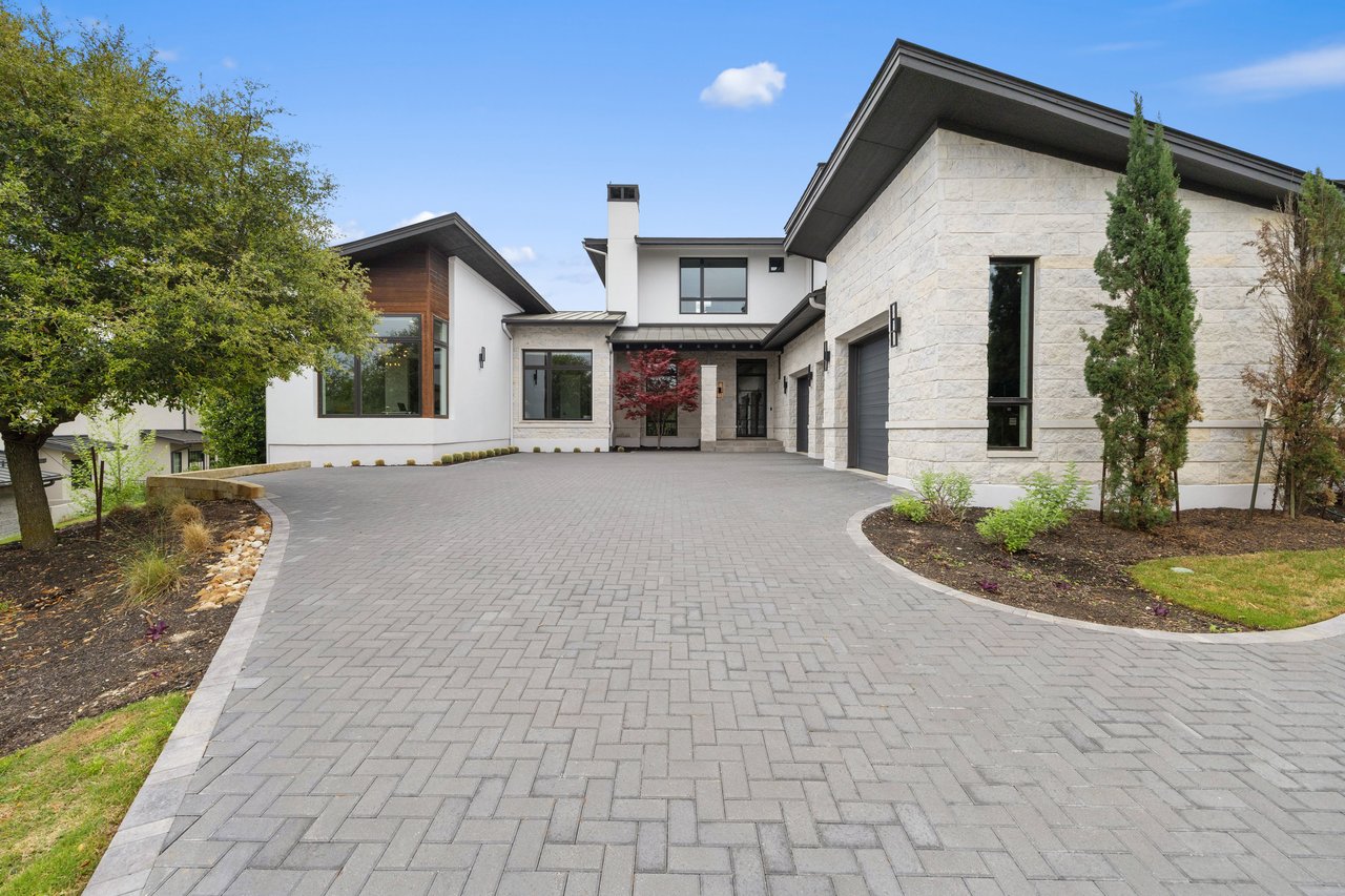 4709 Pecan Chase