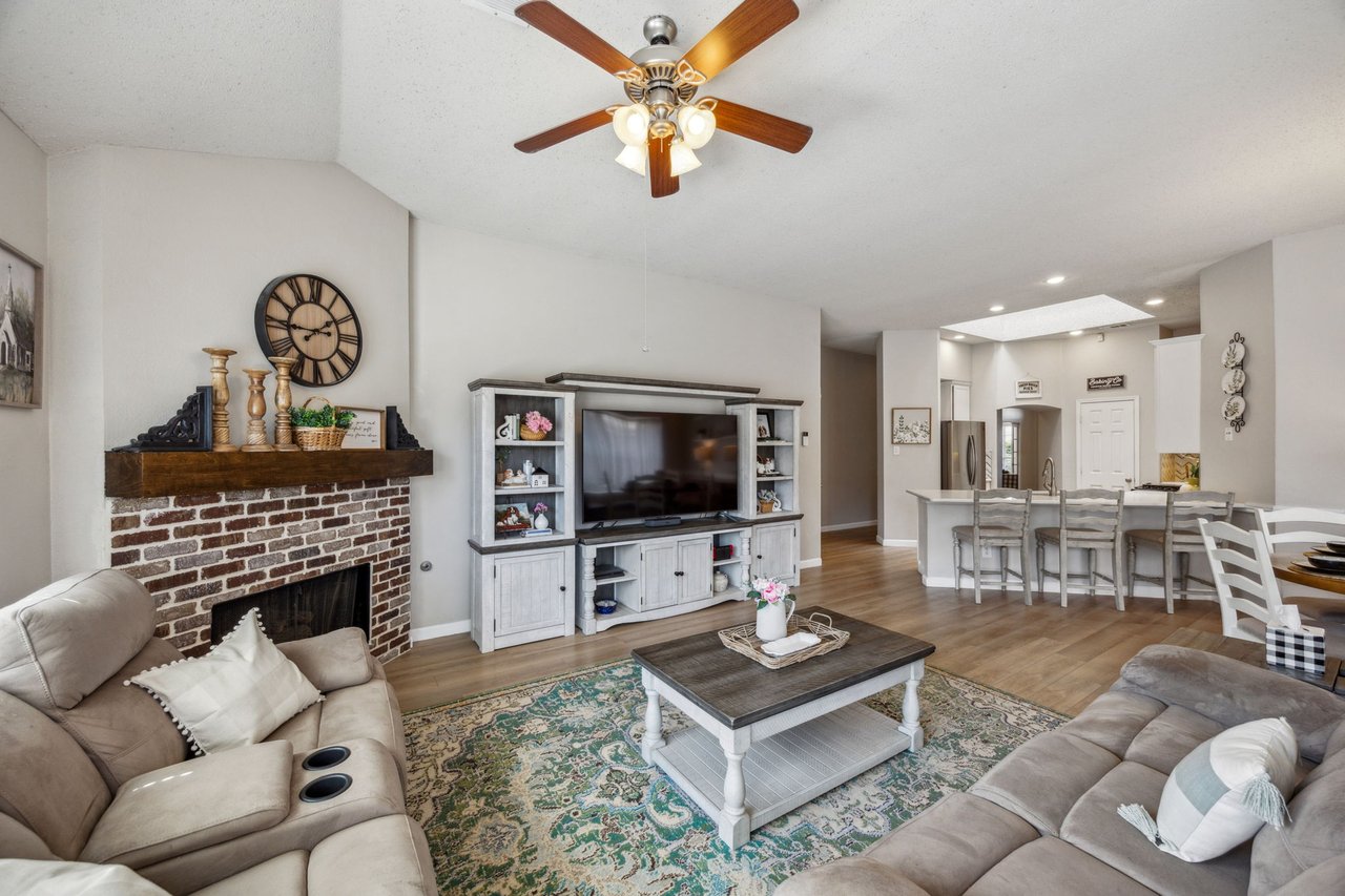 4917 Auburn Drive