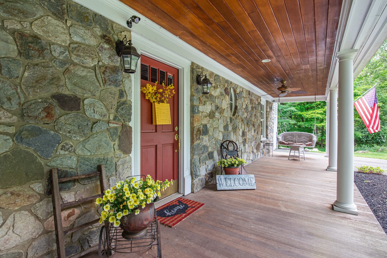 140 Decker Rd