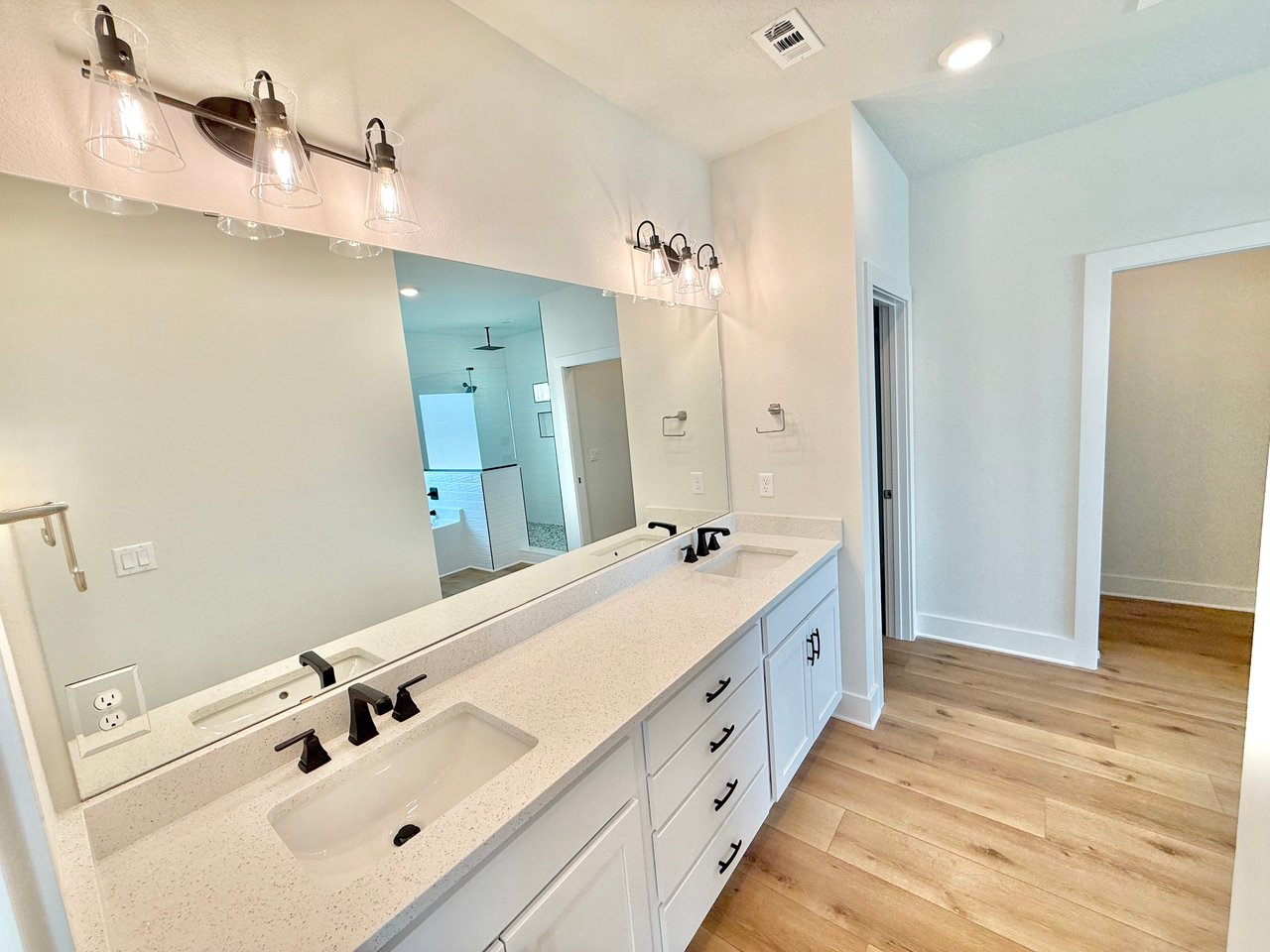 PERDIDO KEY BEACH HOUSE 208 CLIPPER DR 