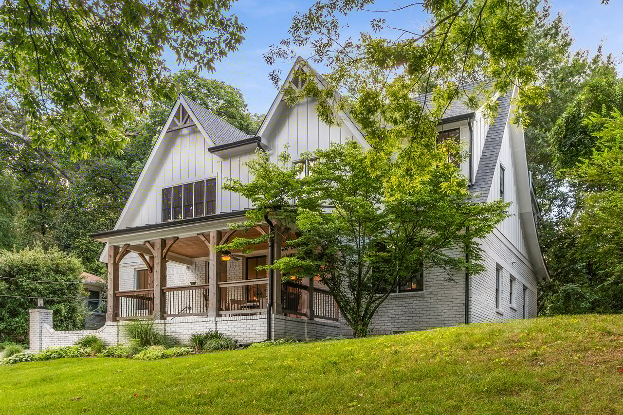 1273 Bernadette Lane NE