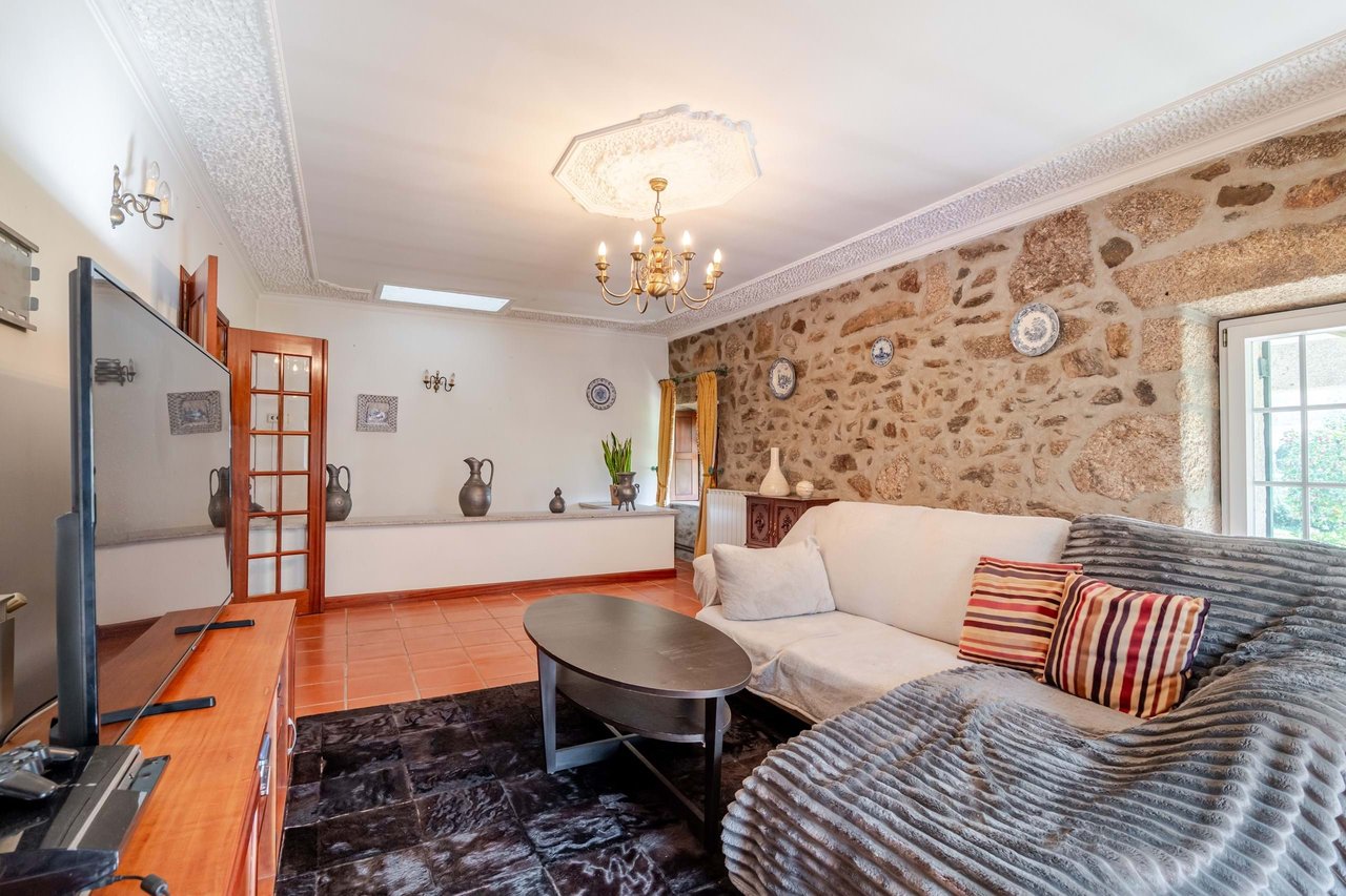 Private Countryside Estate with Short-Term Rental Potential – Vila Nova de Cerveira