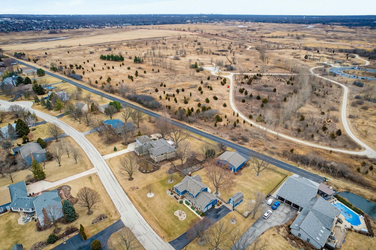 9S321 Chandelle Dr Naperville IL Home for Sale – Aero Estates Aviation Property | Joe Soto