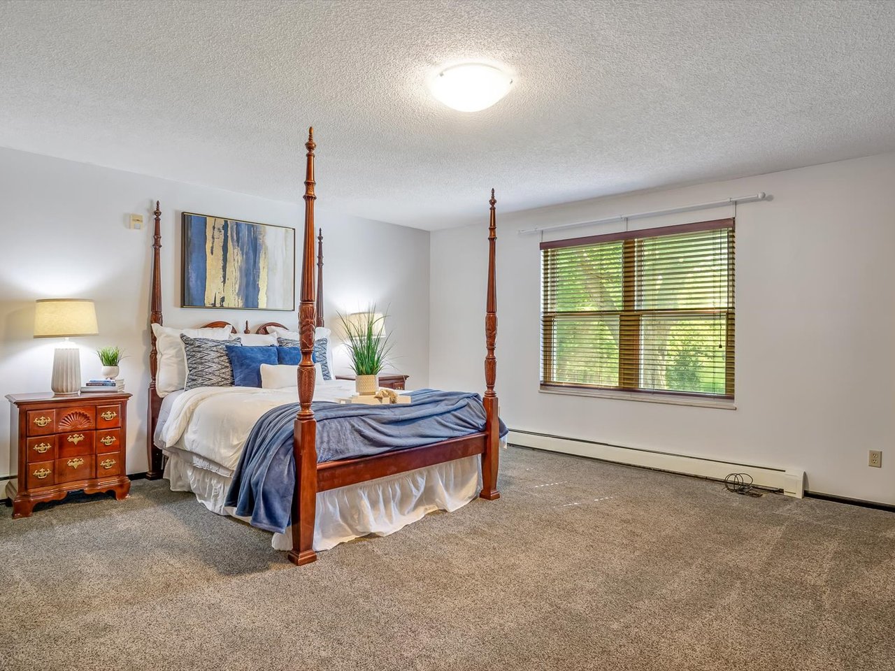 Spacious Country Home on Nearly 10 Acres – 2622 Kaiser Road 