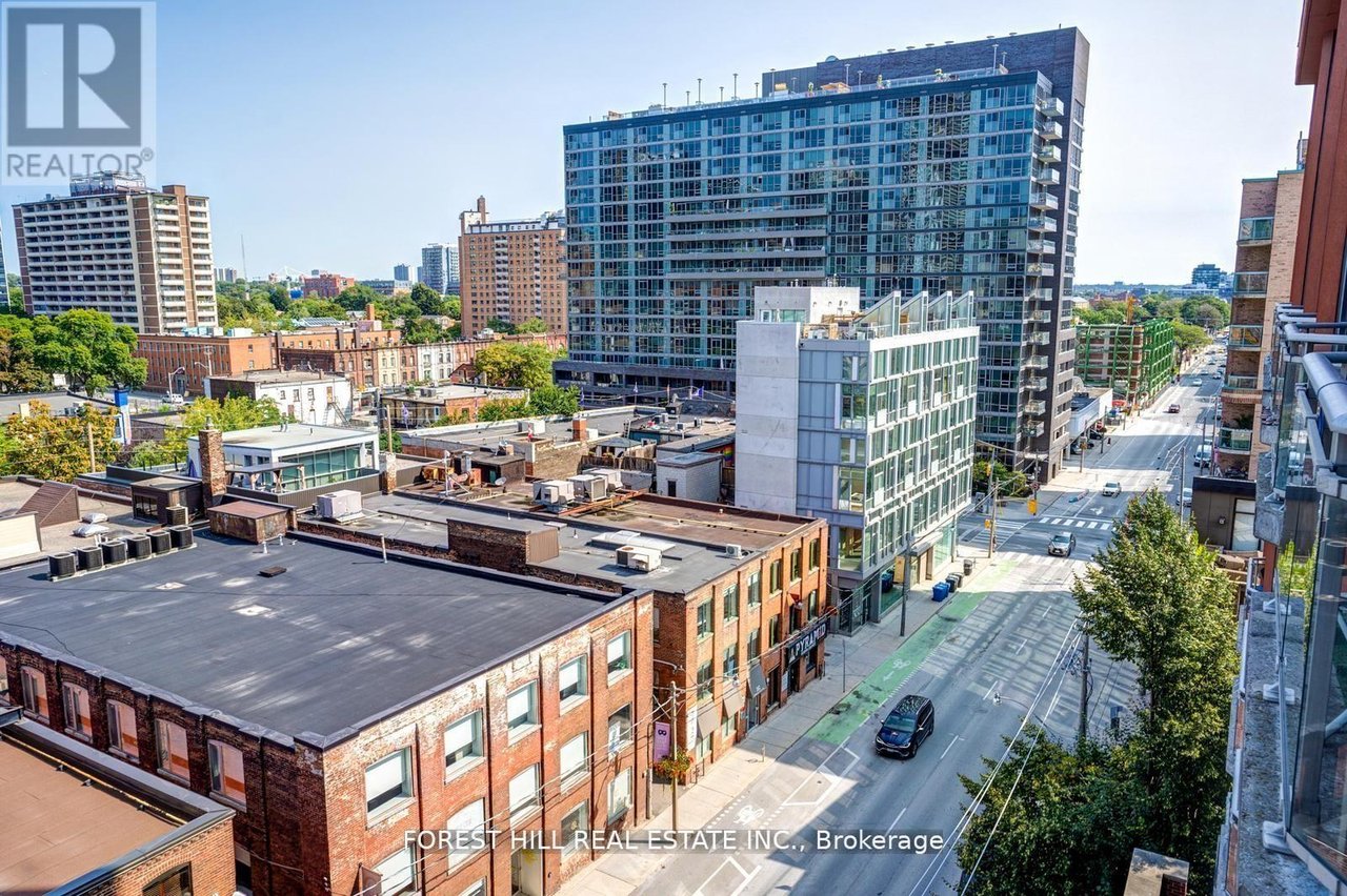 255 Richmond St E, #816