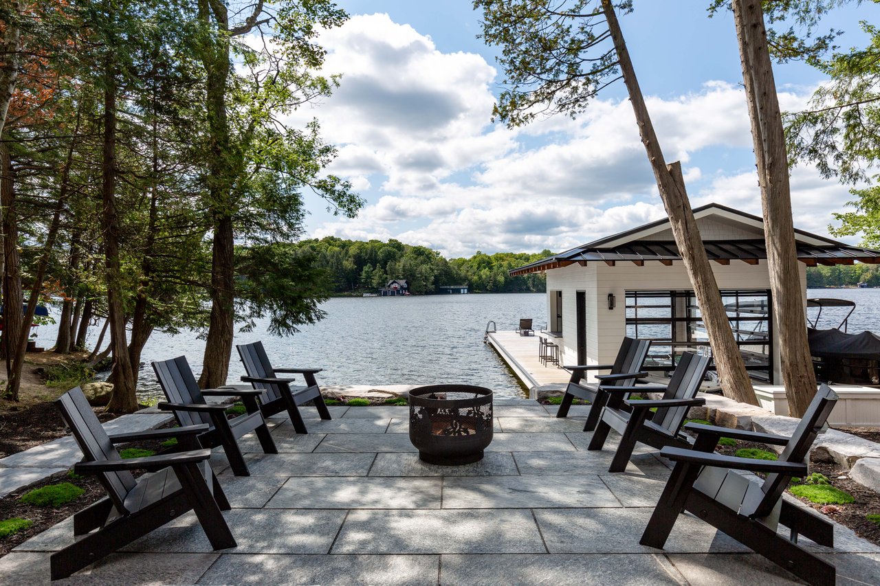 KINGSETT ROAD, Lake Rosseau