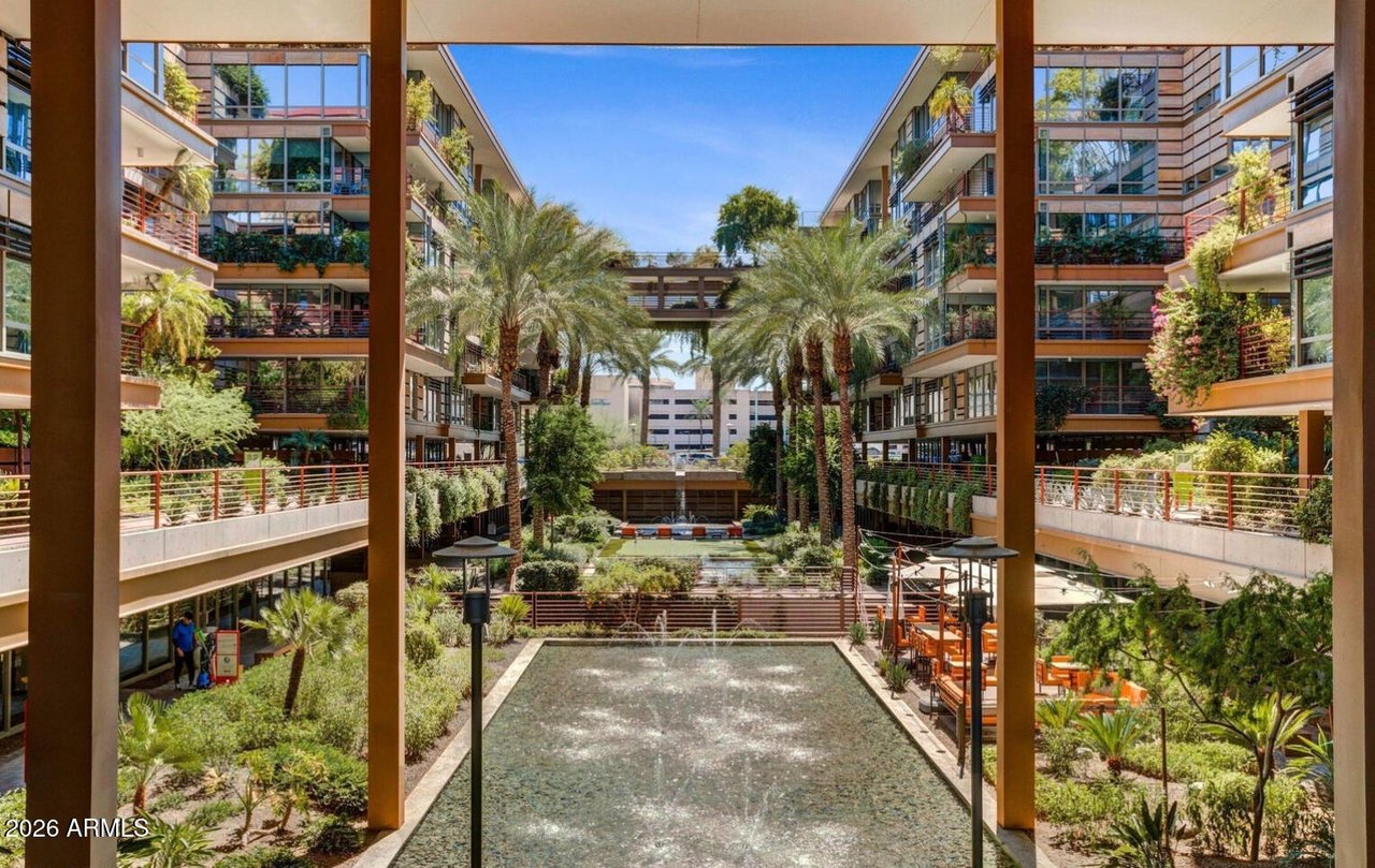 7167 E Rancho Vista Dr, #5010