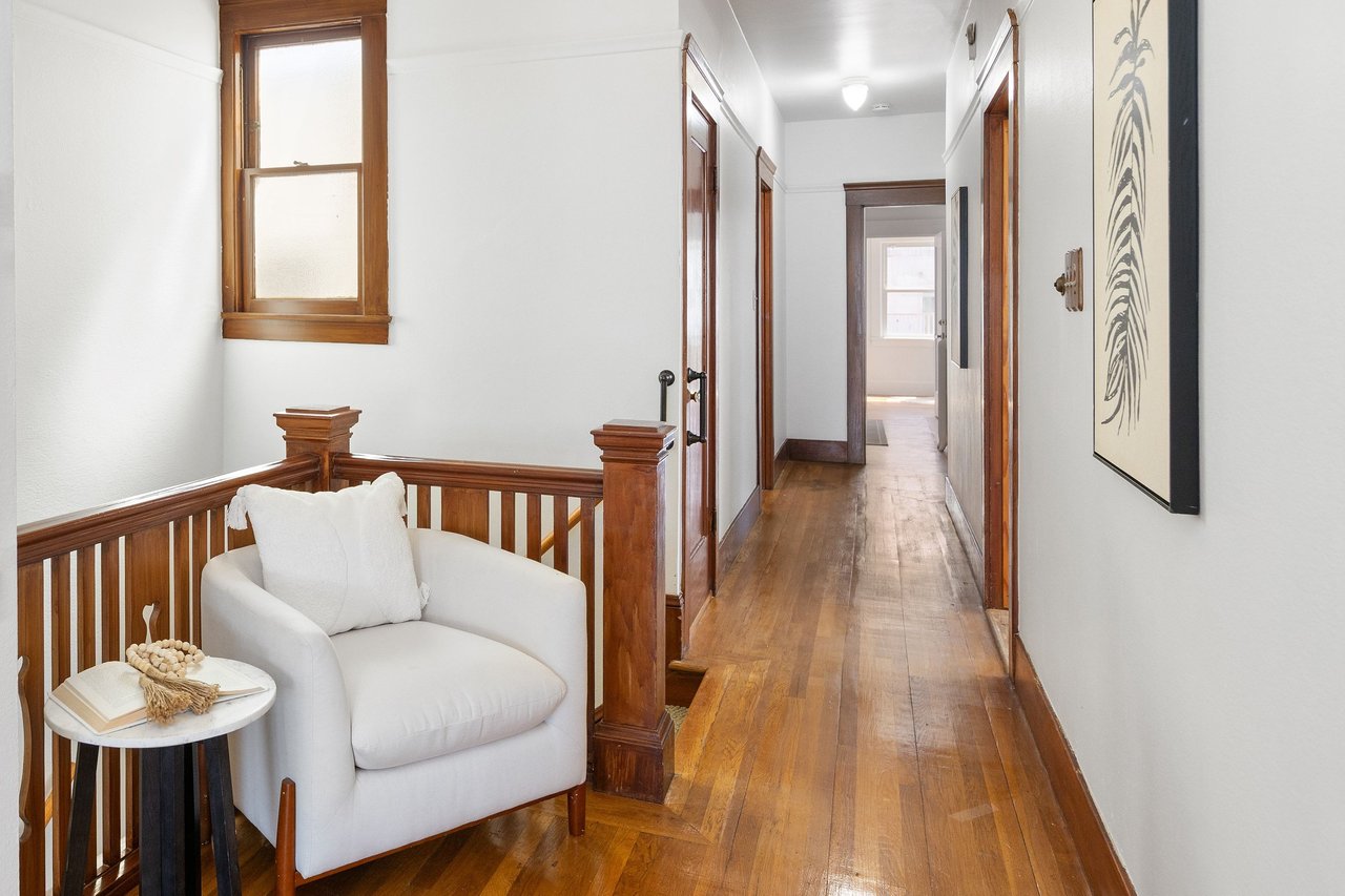 Richmond Duplex with Income Potential