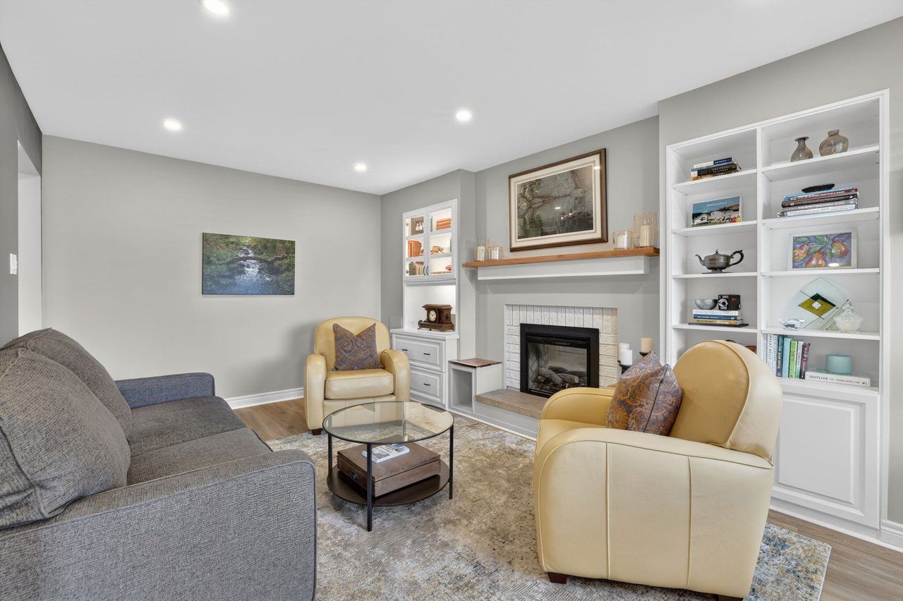 78 Rhodes Circle